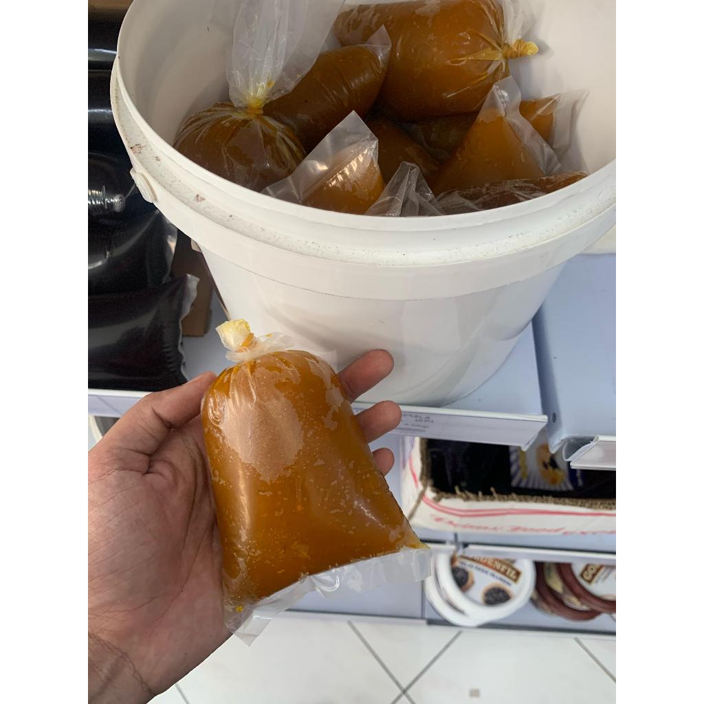 

SELAI NANAS NASTAR KOMALASARI REPACK 250GR/ SELAS NANAS ASLI REPACK / Isian Nastar Murah/Selai Nastar Murah