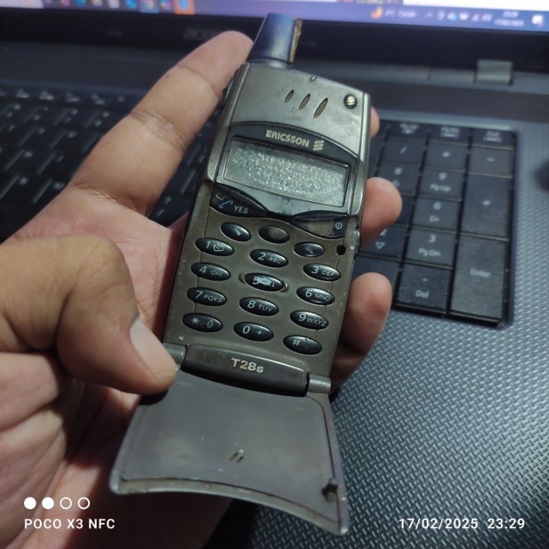 Ericsson T28s HP jadul langka Minus Cek Deskripsi