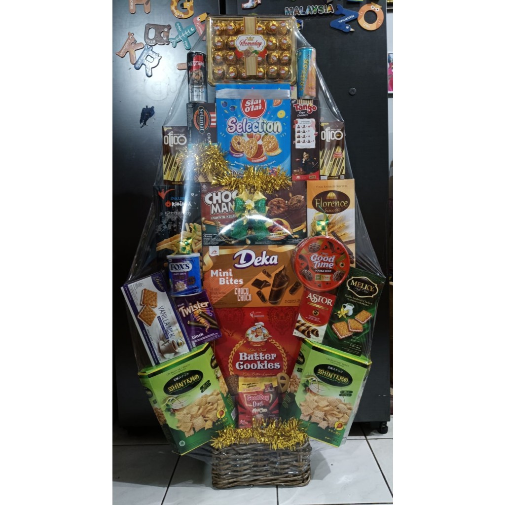 

Parcel Hampes Makanan Lebaran Mevvah Bagus Luxury 2025 (23)