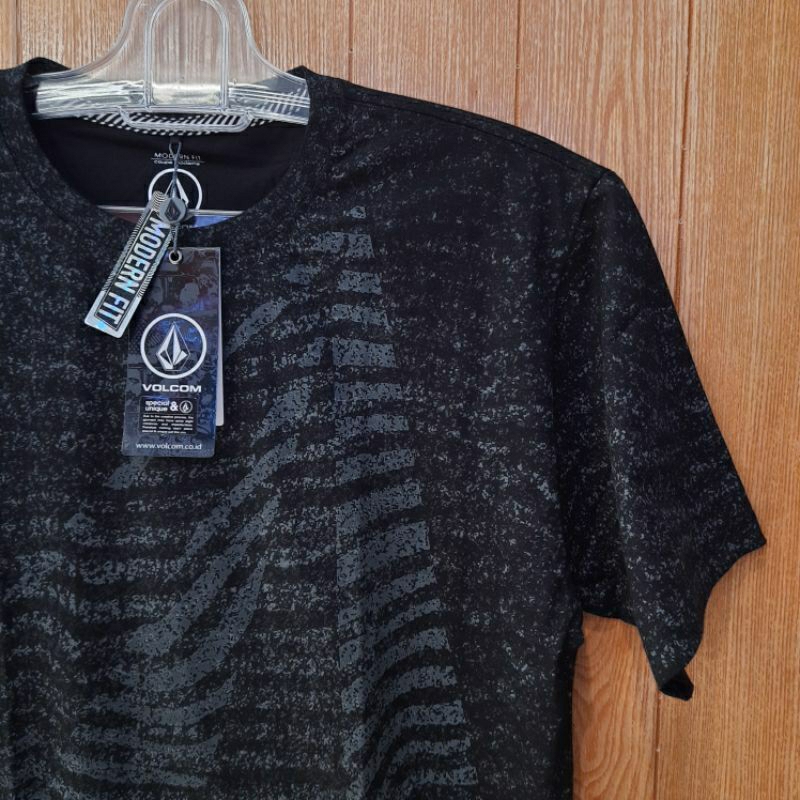 kaos pria Volcom original [ TERBARU ]
