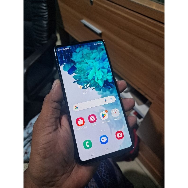 samsung S20fe 8/256 snapdragon