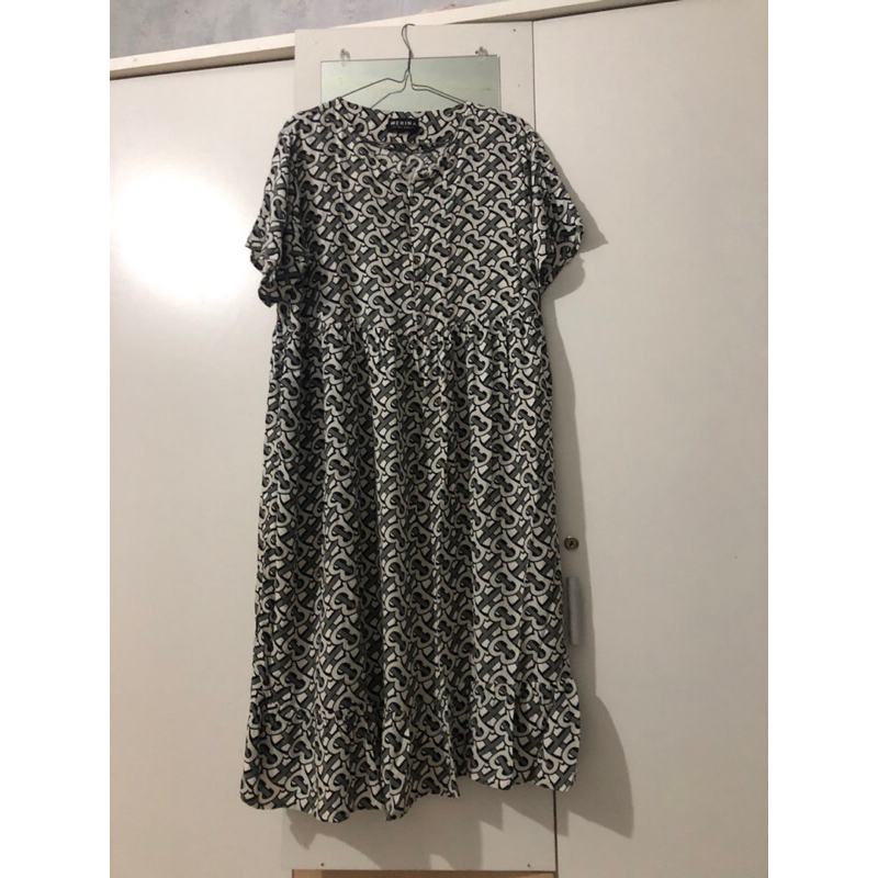 PRELOVED DASTER BUSUI MERINA GALERY