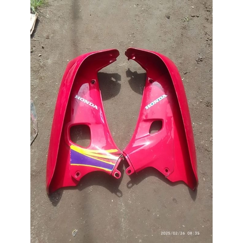 sayap supra lama warna merah ori