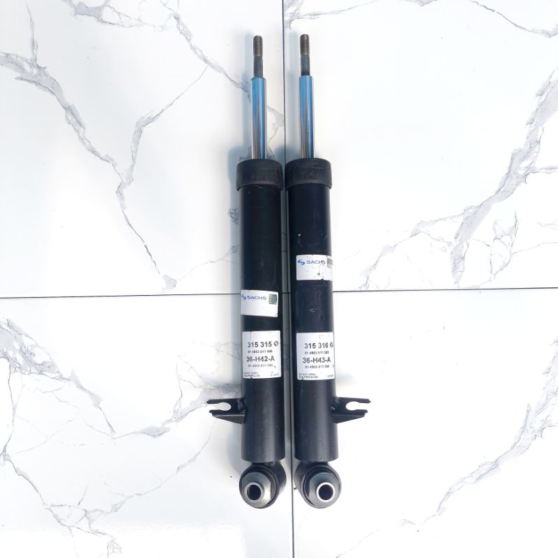 shockbreaker bmw x5 x6 e70 e71 belakang