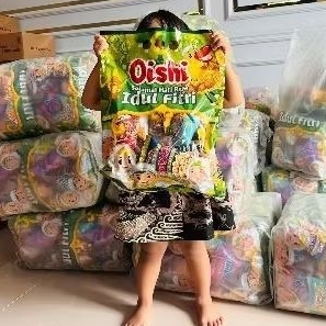 

hampers snack OISHI