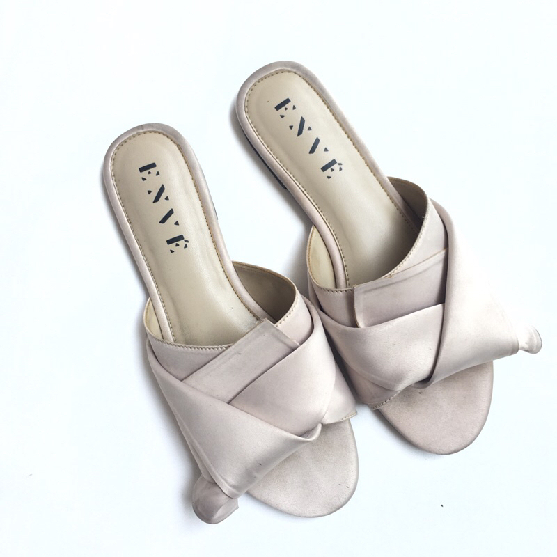 Enve Sandal