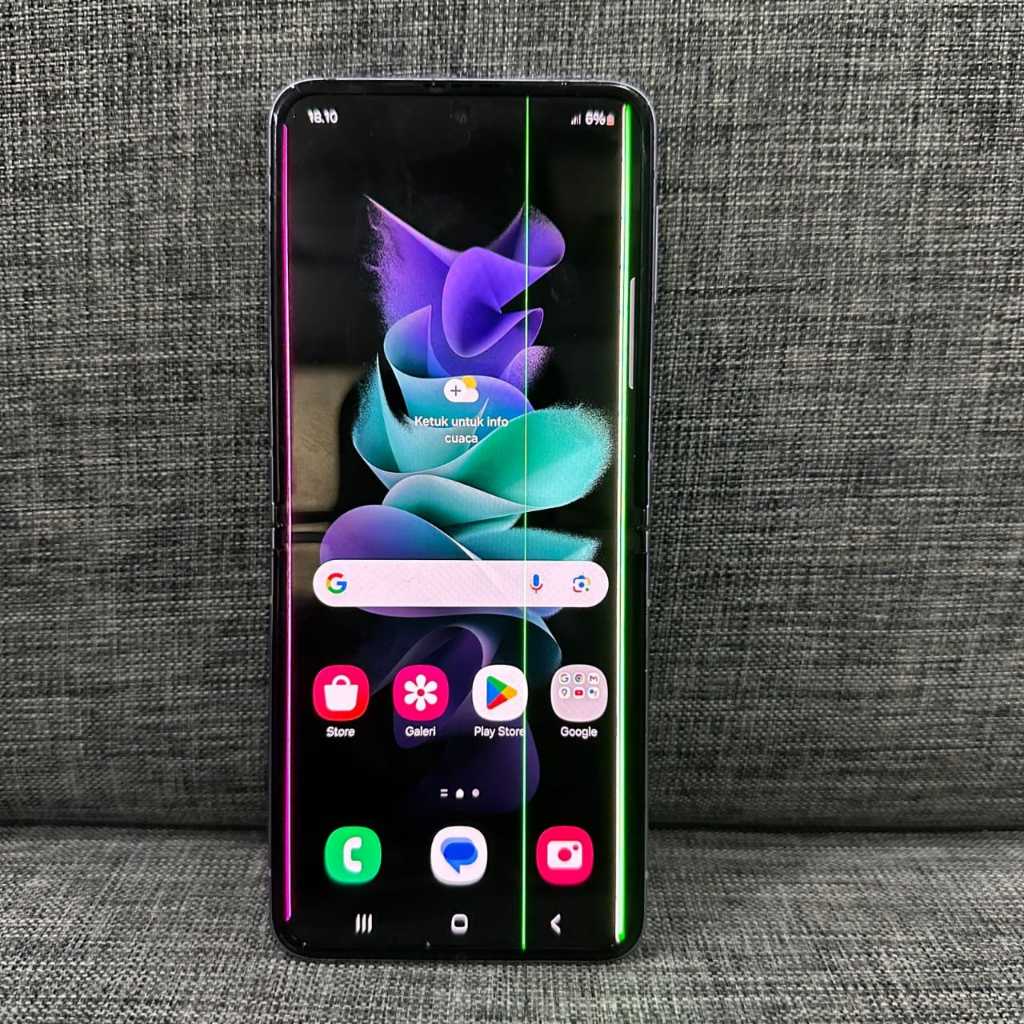 Samsung Galaxy Z Flip 3 5G RAM 8GB Internal 256GB Bekas SEIN