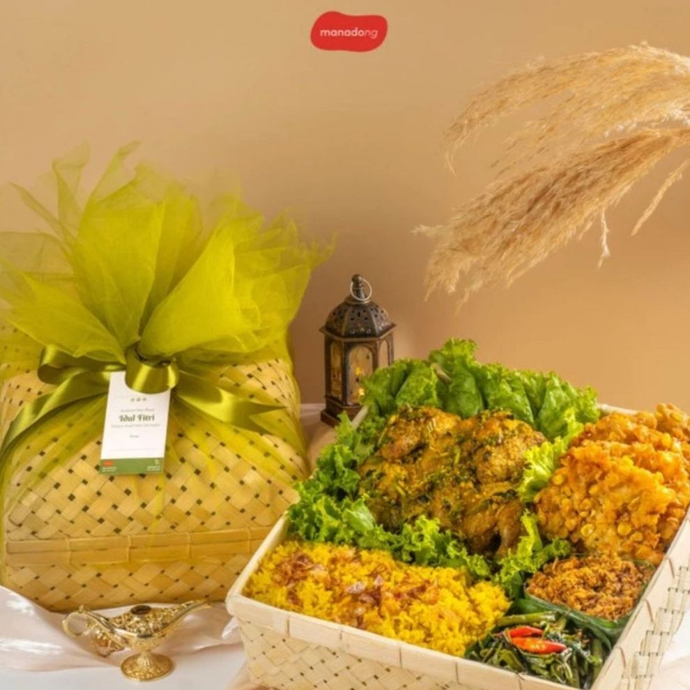 

PAKET BUKBER (AYAM WOKU) / Parsel Ramadhan / Hampers Lebaran