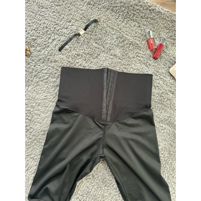 Korset Legging Olahraga Wanita