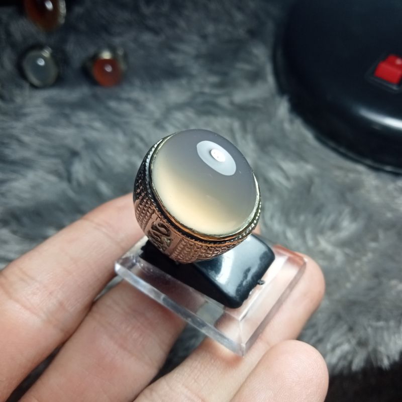 batu akik anggur lawasan klasik Pacitan grey Chalcedony giwang serat kura