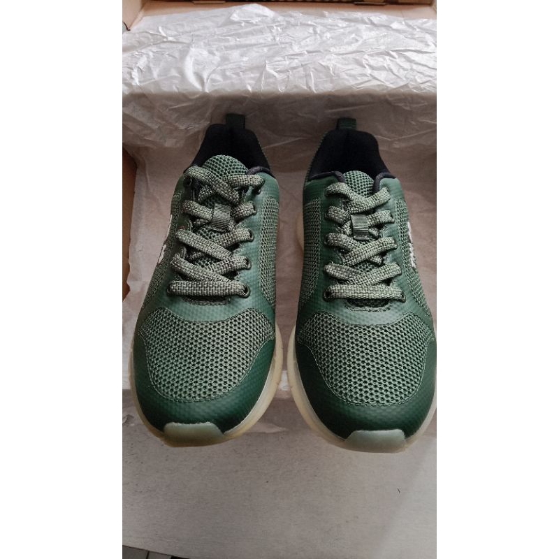 sepatu olahraga TNI AD ori