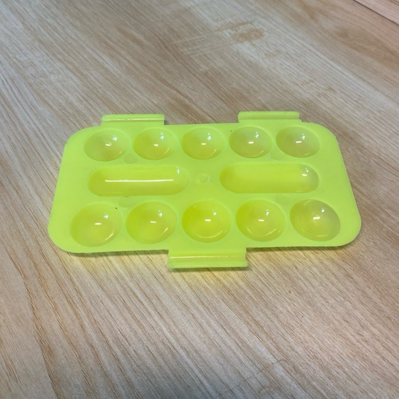 

Palet Cat Pallete 12 Cekungan Lingkaran