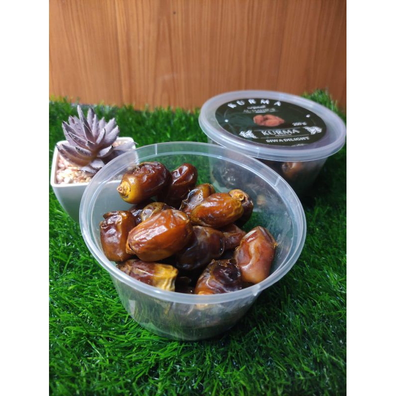 

KURMA SIWA DELIGHT Kemasan Ekonomis 250g, 500g & 1Kg