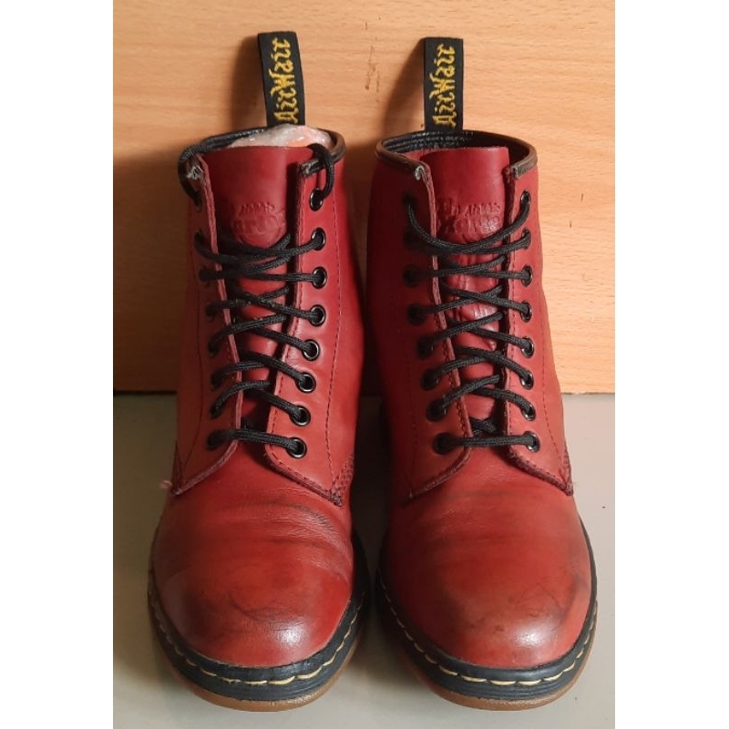 Dr. Martens 37