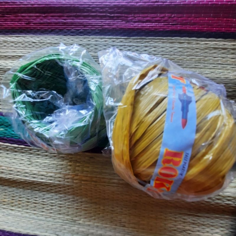 

Tali Rafia plastil roll sedang