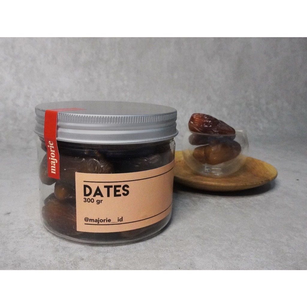 

Premium Dates / Kurma Pilihan 300 Gram