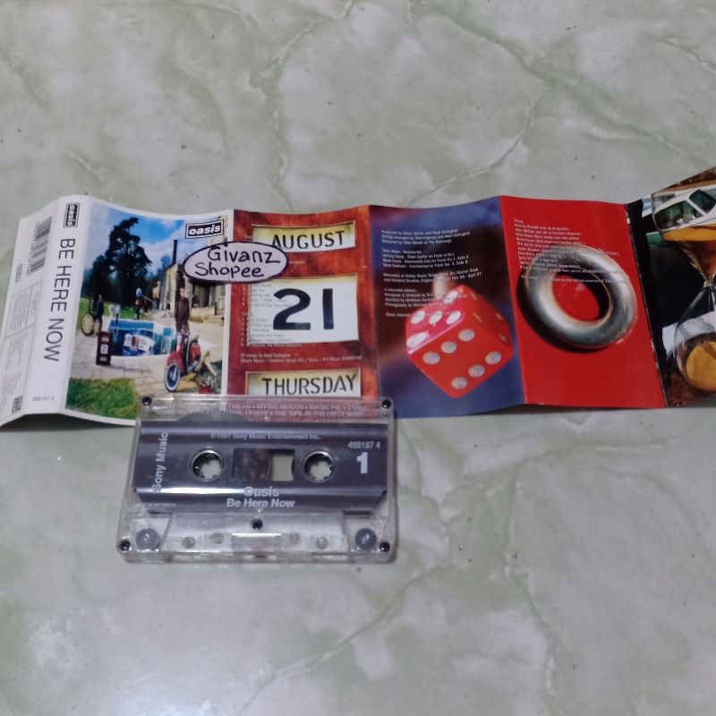 kaset pita OASIS - Be here now