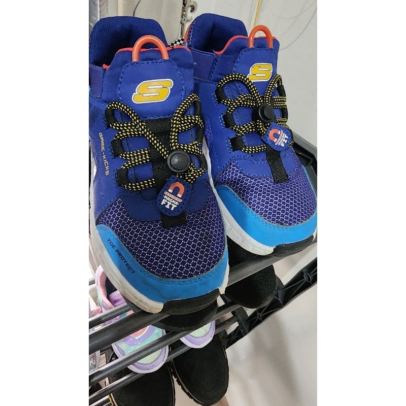 Preloved skechers anak laki size 34