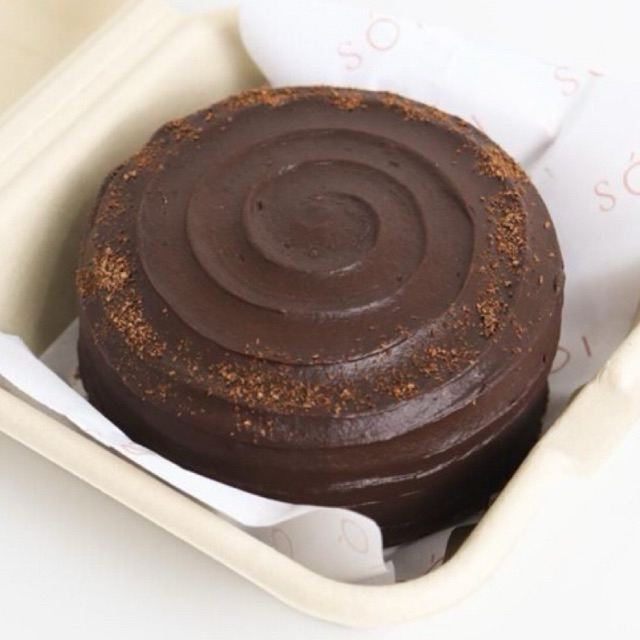 

Chocolate Cake | Vegan