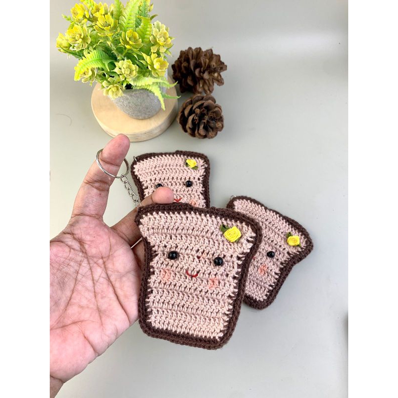 

6Pcs amplop lebaran rajut karakter bread