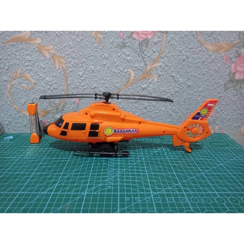 Mainan Helikopter Plastik Tarik Jalan Apache BASARNAS Rescue Mainan Helikopter Tim SAR Mainan Heliko