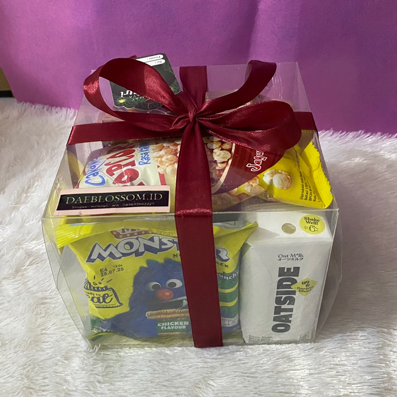 

hampers lebaran | hampers kado | kado ultah pacar | hampers snack | kado nikah