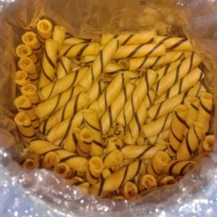 

Eggroll oleh-oleh Bandung OMIRASA 1