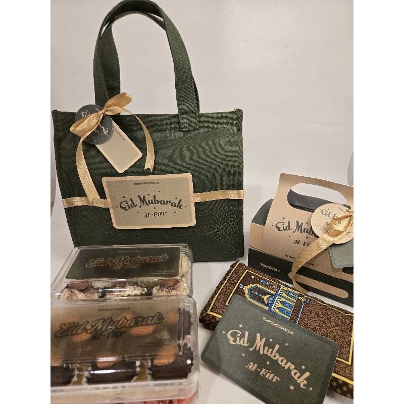 

Makna Hampers Lebaran - Raya Package Box of 4