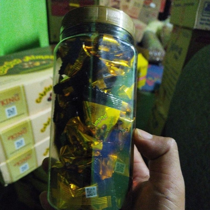 

KING COKLAT ALMOND REPACKING 1 TOPLES