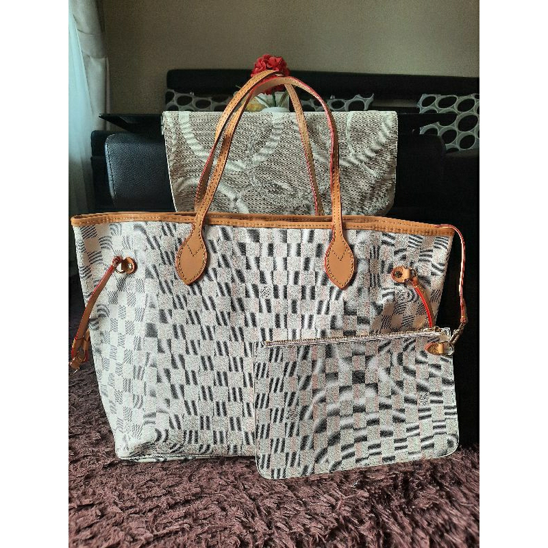Totebag lv preloved (like new) tote azure