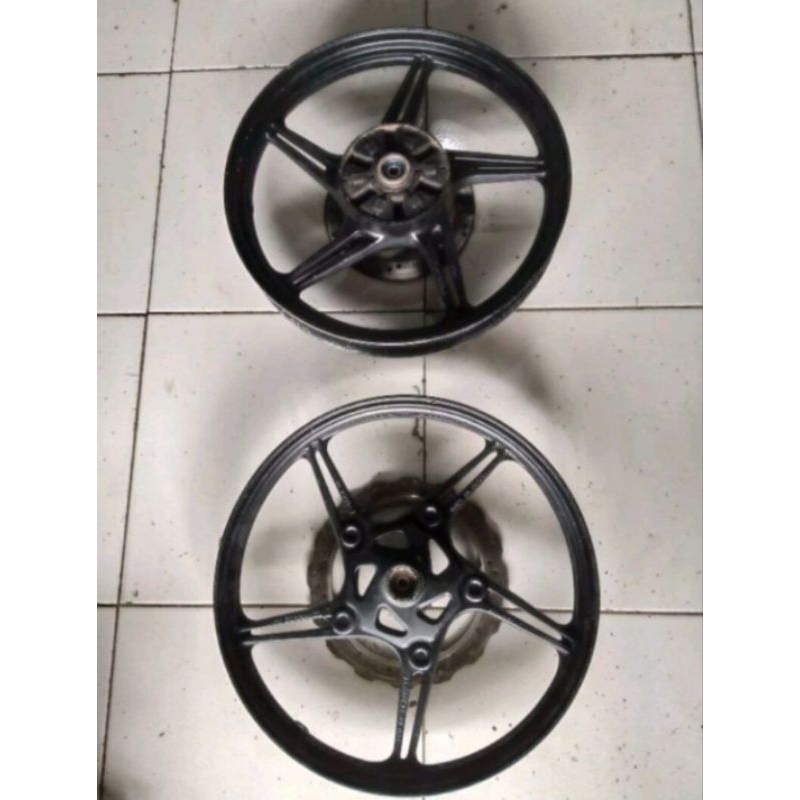 Velg Depan Belakang Kawasaki Athlete Original Copotan