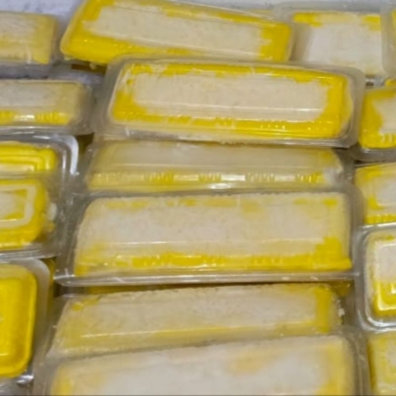 

( Gratis Ongkir Instan ) Pancake Durian Khas Medan Premium with cream | Pancake Roll durian