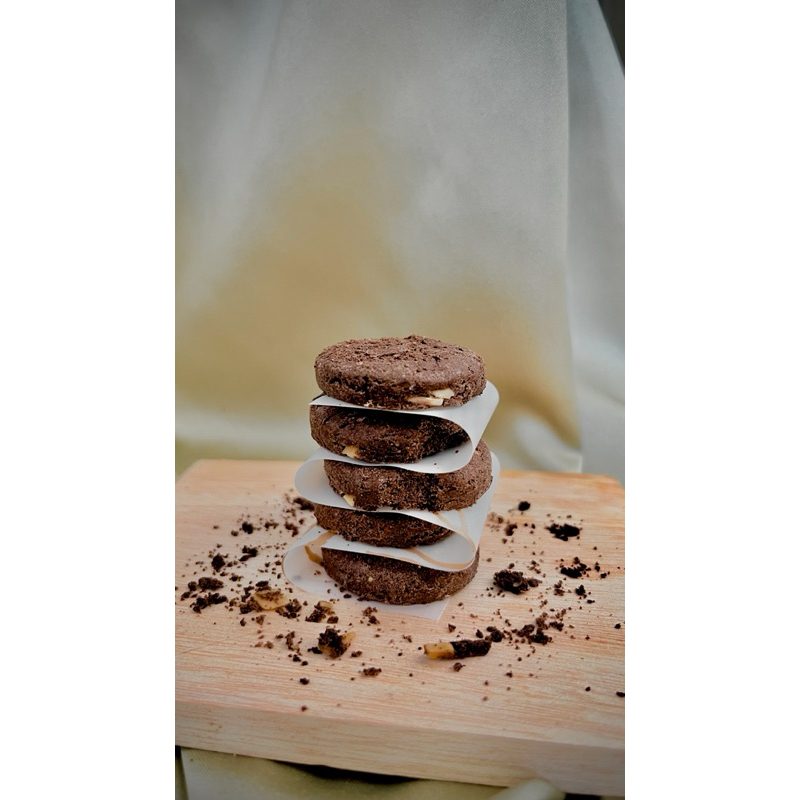 

Choco Almond Cookies toples 400 ml untuk ramadhan lebaran idul fitri