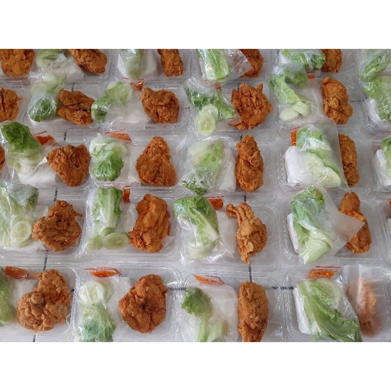 

Paket Nasi Box Ayam Krispy + Sambal + Lalapan