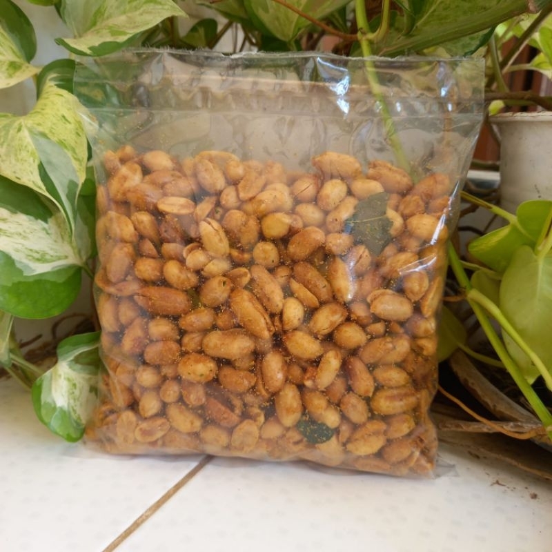 

Snack Kacang Bali Pedas Manis