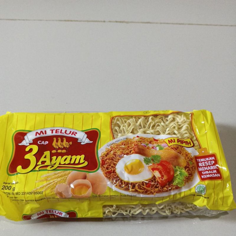 

Mie Telur Cap 3 Ayam 200gr