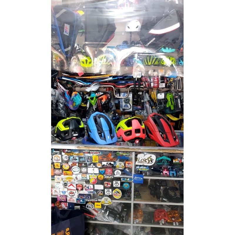 Lixada MTB helm sepedah