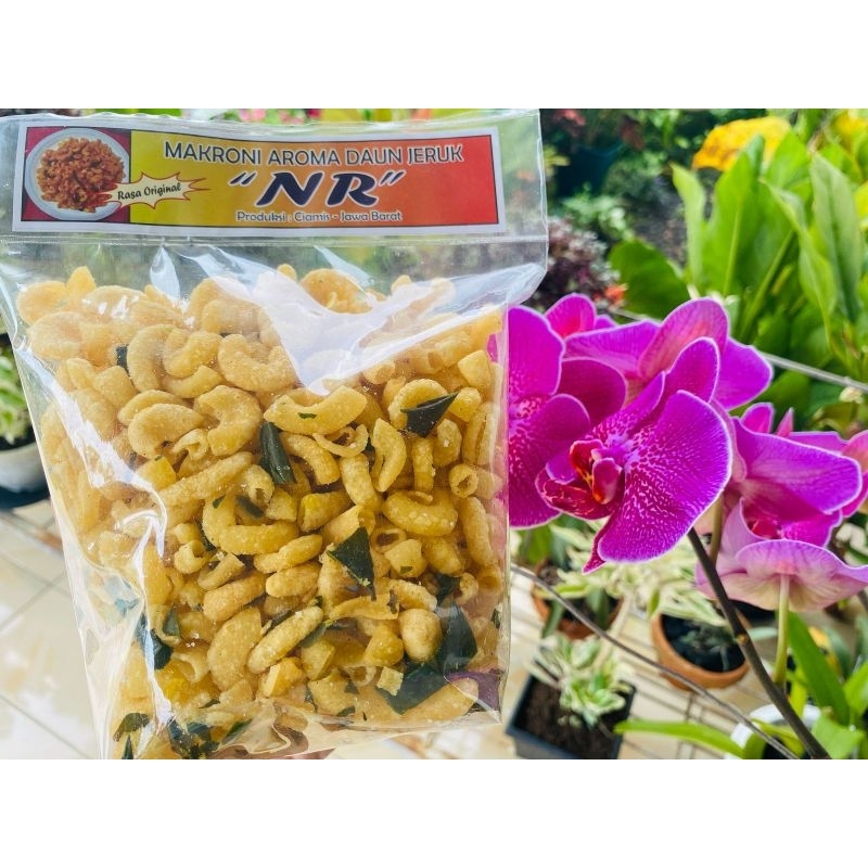 

Makroni Daun Jeruk Asin