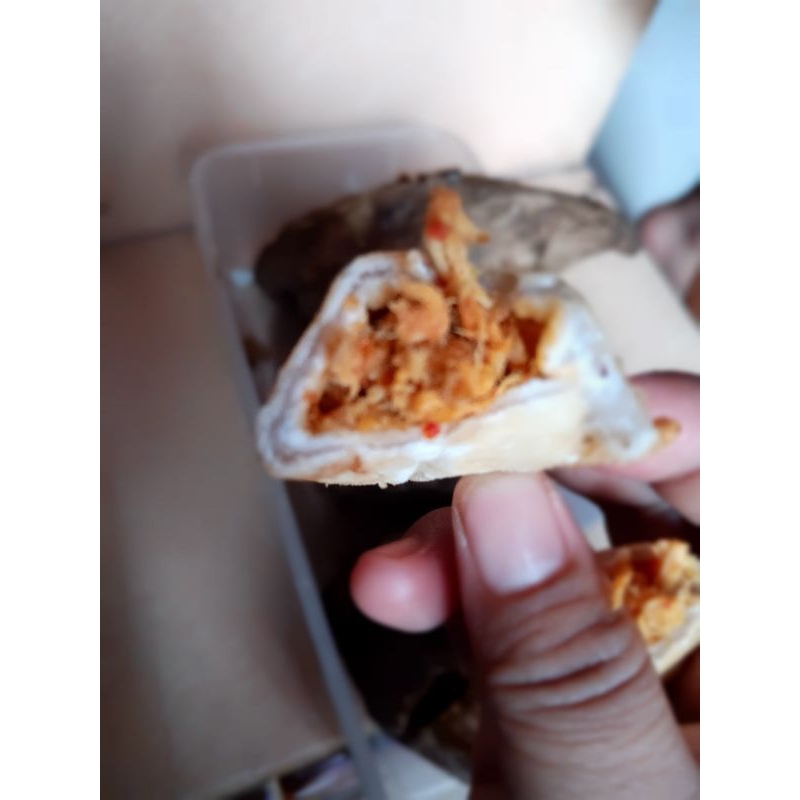 

cireng isi ayam pedas