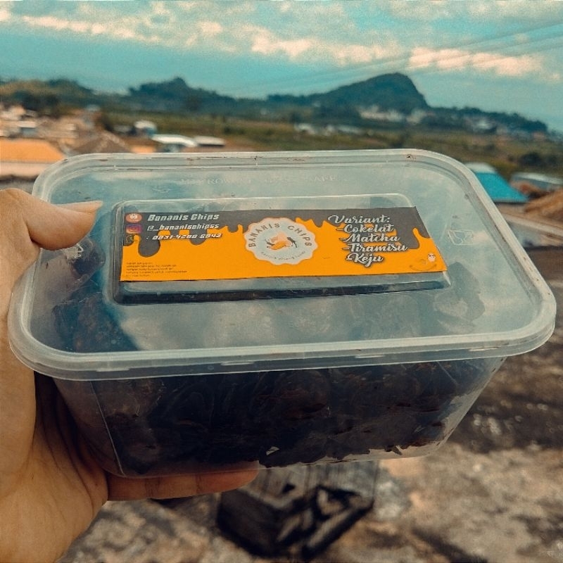 

Keripik Pisang Cokelat 3 varian rasa (Cokelat,Matcha,Tiramisu) kemasan 250g
