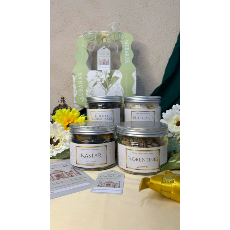 

Hampers Ramadan - DALILA - Kue kering dengan wijsman butter