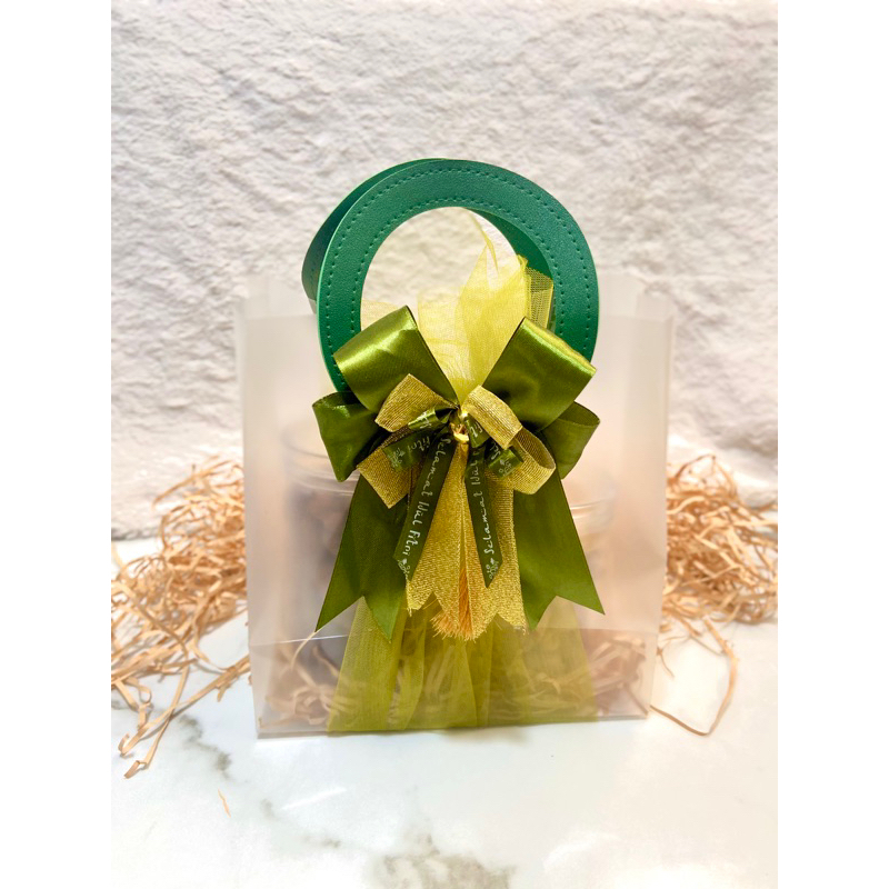 

HAMPERS IDUL FITRI TAS MIKA DOFF MEWAH BY MECCA
