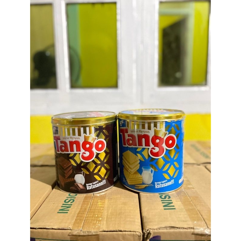 

TANGGO WAFER COKLAT DAN VANILA KALENG TANGO ENAK 240g