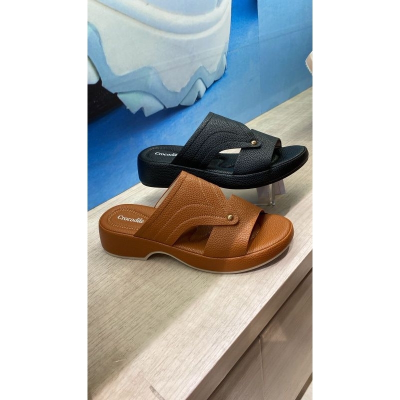 sandal wanita by CROCODILE