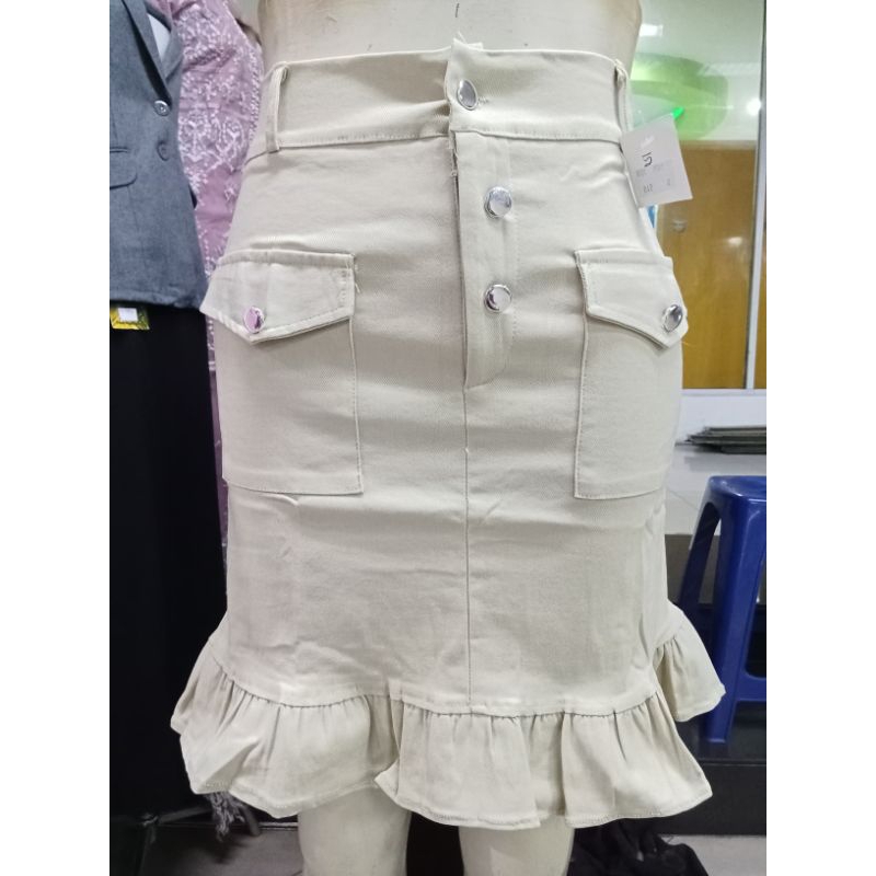 ROK SEPAN MOTIF ROK SEPAN ROK MIDI 3/4 BAHAN CORDORAY TEBAL  PANJANG 55  SIZE FIT S M ROK MIDI ROK C