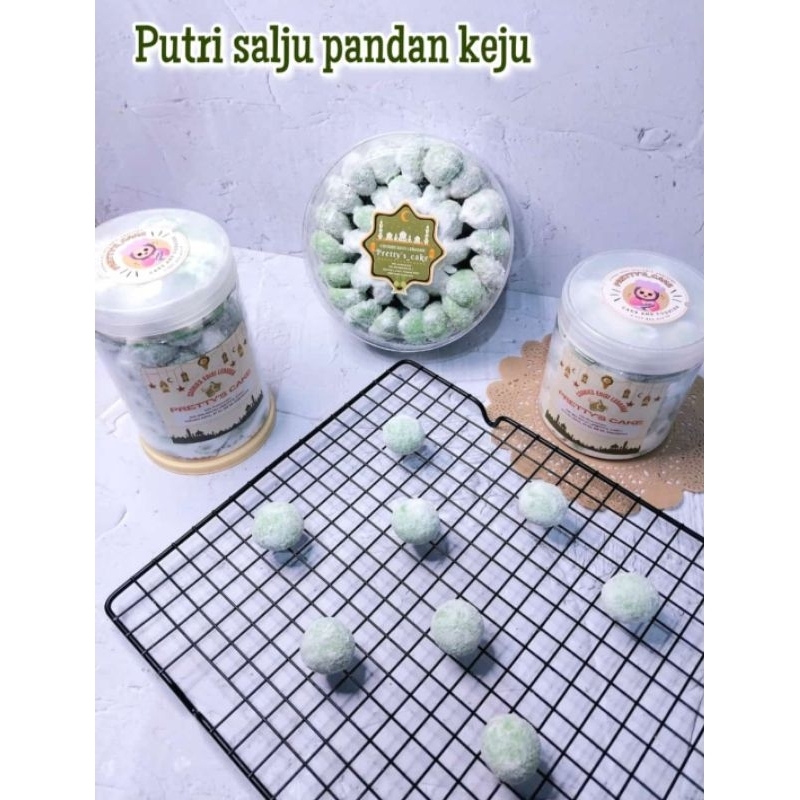 

KUE KERING PUTRI SALJU PANDAN KEJU JAR @600ML/@800ML