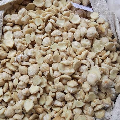 

RB KEMIRI PECAH/KEPING SUPER 1KG