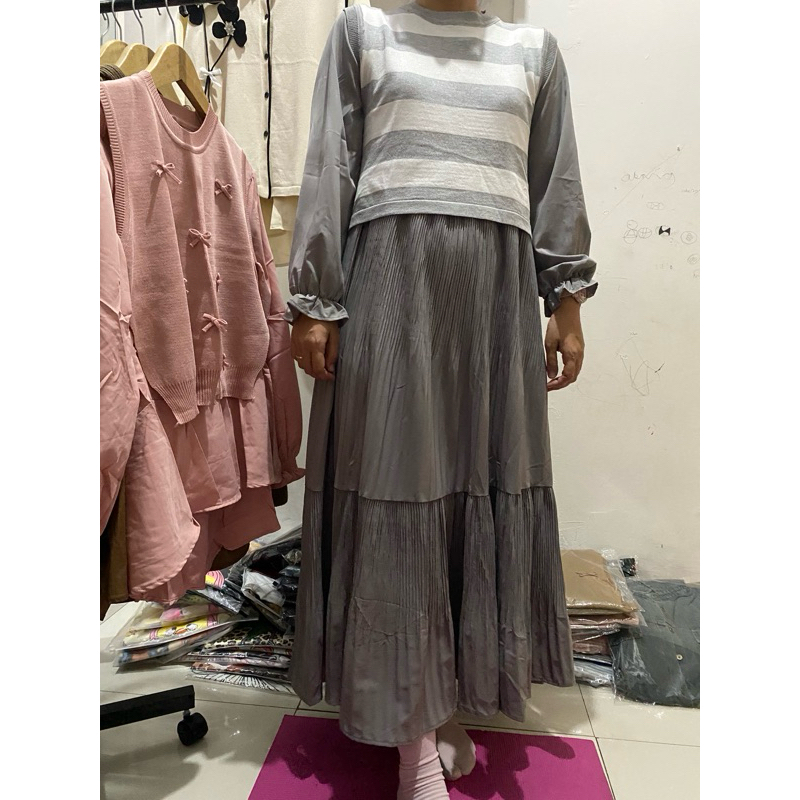 Gamis/dress plisket halus kombinasi rajut garis-garis premium Import Bangkok