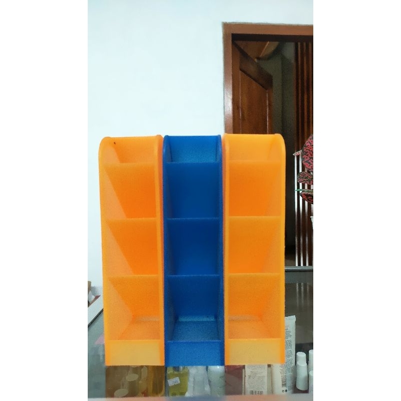 rak pensil
