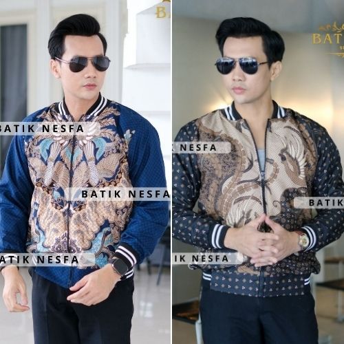 Jaket Batik Bomber Pria Bolak Balik Merak.
